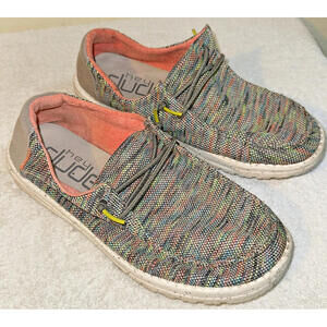 Hey Dude Wendy Youth Peacock Pink Size 9 Boat Shoes Comfort Colorful Fun